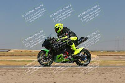media/Sep-04-2023-Lets Ride (Mon) [[34443f911e]]/B Group/1220pm (Wheelie Bump)/